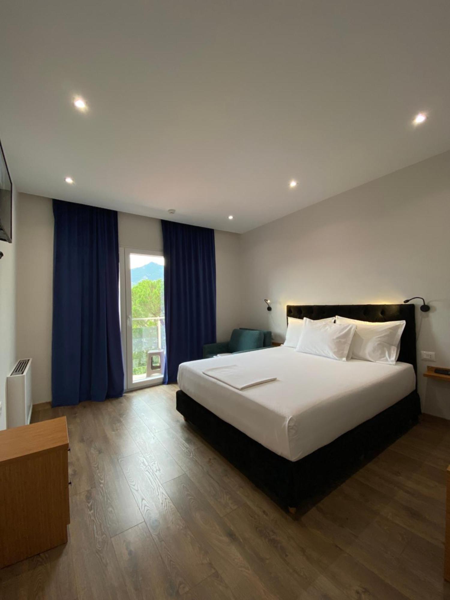 Merly Hotel เปอร์เมต ภายนอก รูปภาพ